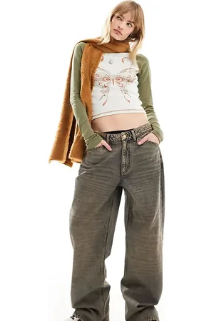 Reclaimed Low rise baggy jeans in charcoal wash