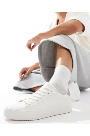 Pull&Bear Lace up sneakers with back tab in