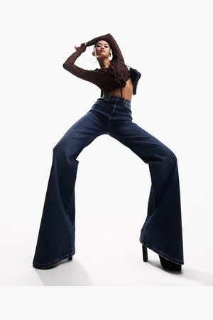ASOS 70s sculpting super stretch flared jeans