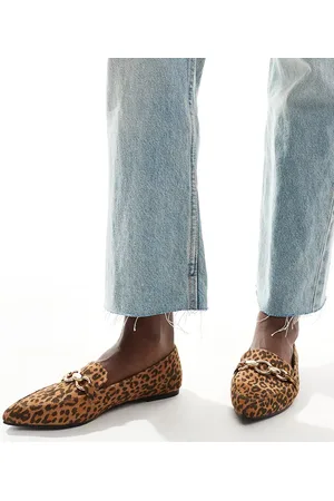 London Rebel London Rebel Felicity wide fit pointed flat shoes in leopard