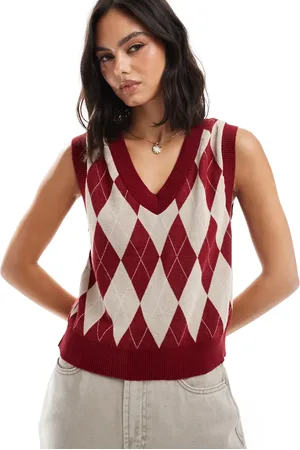 Stradivarius Argyle knit vest in burgundy