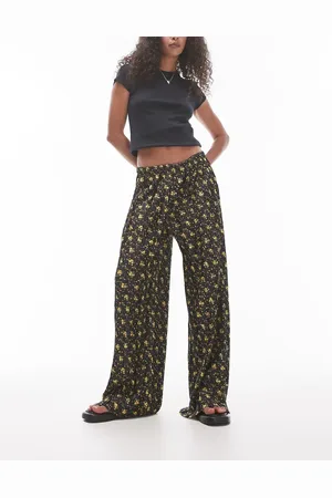 Topshop Ditsy plisse wide leg pants in