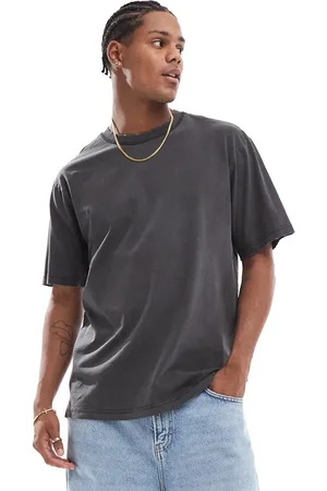 Only & Sons Relaxed fit t-shirt in washed black