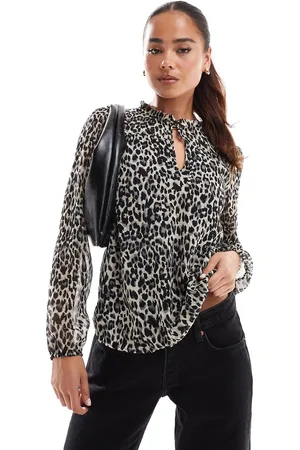 ONLY High neck blouse in animal print