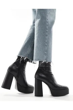 Stradivarius Platform heel ankle boots in