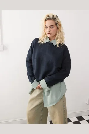 COLLUSION V neck meet and greet sweater with arm rib in navy