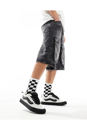 Vans Knu Skool sneakers in off- and black