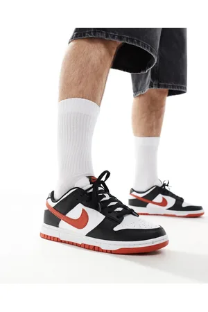 Nike Dunk Low Retro sneakers in , black and red