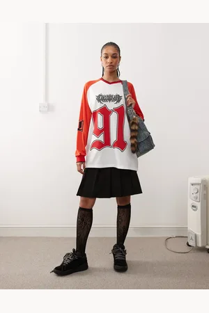 COLLUSION Oversized long sleeve T-shirt with vintage 91 graphic in red and ecru