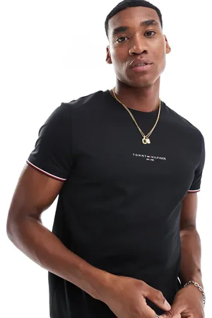 Tommy Hilfiger Tipped logo T-shirt in