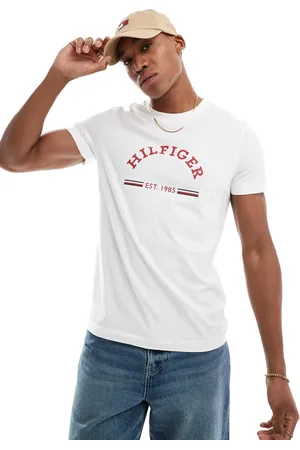 Tommy Hilfiger Arch logo t-shirt in