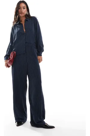 VERO MODA Relaxed pants in pinstripe - part of a set