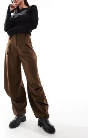 ASOS Tailored wide leg pants with knee pleat detail in