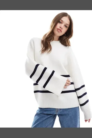 Pretty Lavish Crew neck stripe knit sweater in white