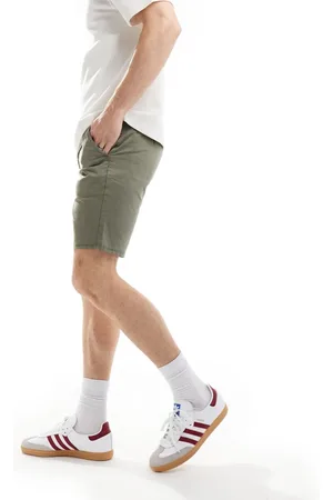 Farah Hawk chino shorts in khaki