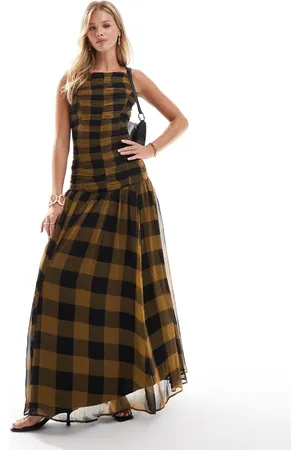 ASOS Chiffon ruched bodice princess seam maxi dress in brown and black plaid