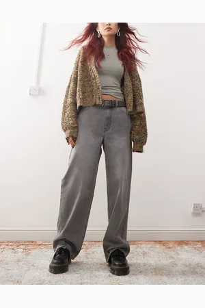 Reclaimed Low rise baggy jeans in washed charcoal