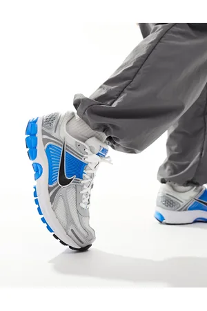 Nike Zoom Vomero 5 sneakers in gray and blue
