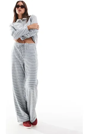 VERO MODA Wide leg jersey pants in stripe - part of a set
