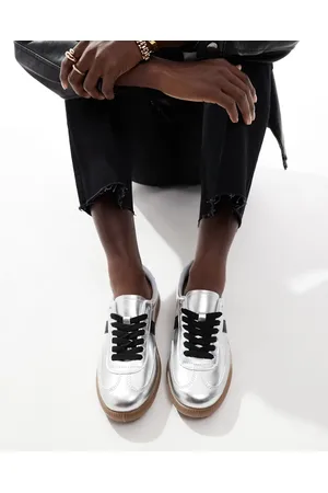 London Rebel Cally sneakers with rubber sole in
