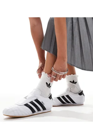 adidas Taekwondo sneakers in and black