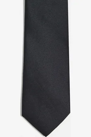 Twisted Tailor Draco tie in