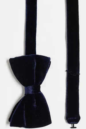 Twisted Tailor Bow tie in midnight