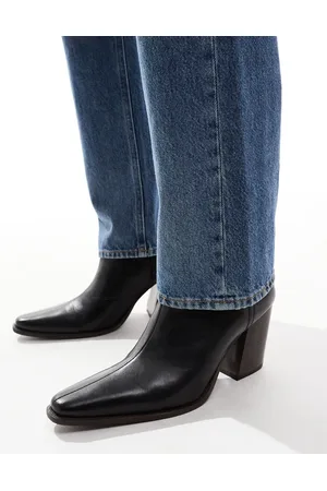 ASOS Heeled chelsea boot in leather with natural sole