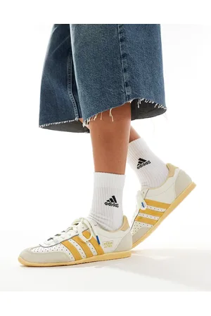 adidas Japan low sneakers in and yellow