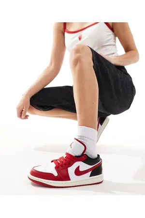 Jordan Nike Air 1 Low sneakers in and red