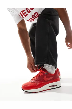 Nike Air Max 1 sneakers in