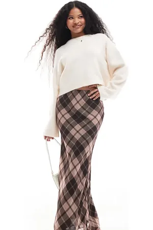 Miss Selfridge Maxi skirt in pink plaid