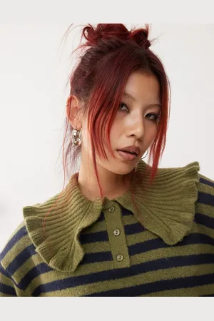 Monki Long sleeve collar polo knit sweater in khaki stripe