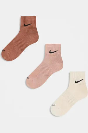 Nike Training Everyday Plus Cushioned 3 pack ankle socks in and beige