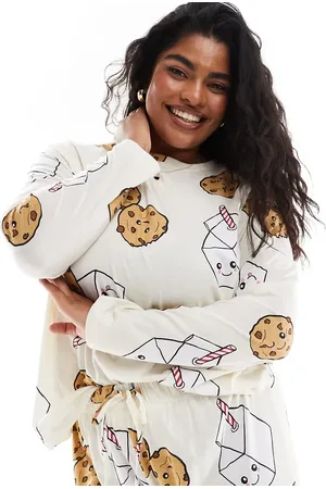 ASOS ASOS DESIGN Curve cookies and milk long sleeve top & pant pajama set in brown