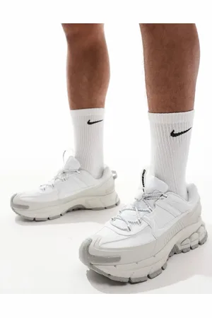 Nike Zoom Vomero 5 roam sneakers in and gray