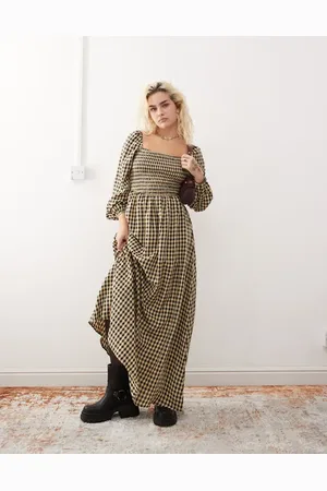 Daisy Street Shirred maxi dress in black and beige plaid