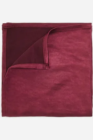 Six Stories Satin pocket square in burgundy