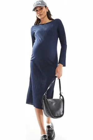 Mama;licious Mamalicious Maternity long sleeve plisse midi dress in