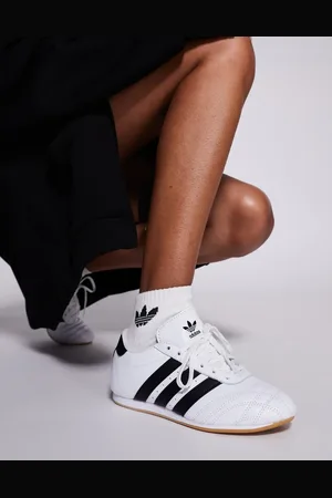 adidas Taekwondo lace-up sneakers in and black
