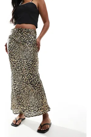 Stradivarius Satin bias cut midi skirt in leopard print
