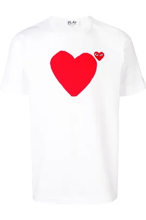 Comme des Garçons Playera con corazones estampados