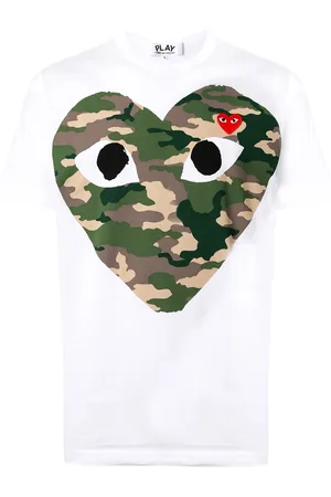 Comme des Garçons Playera con corazón y estampado militar