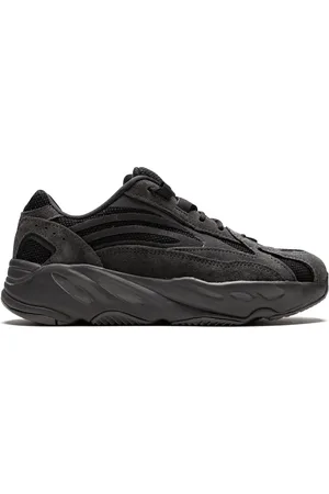 adidas Tenis Yeezy Boost 700 V2 "Vanta"