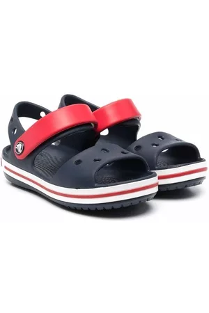 Sandalias de Crocs para niña y chica adolescente 