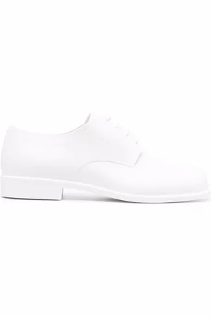 Maison Margiela Zapatos de vestir Tabi con agujetas
