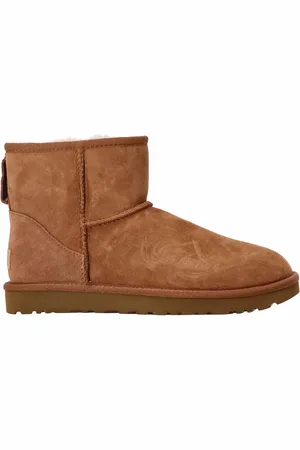 UGG Botas Classic Mini ll