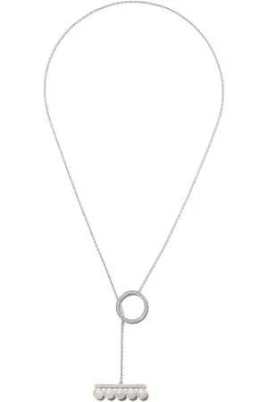 Tasaki Collar Balance en oro blanco de 18kt con diamantes en pavé y perlas