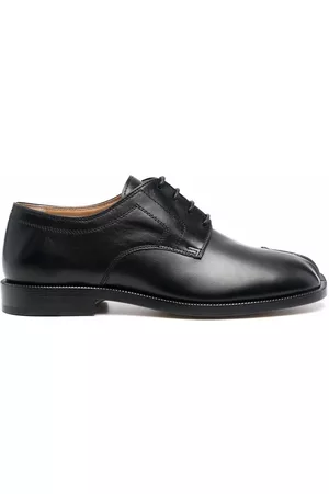 Maison Margiela Zapatos de vestir Tabi con agujetas