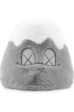 KAWS Peluche Holiday Plush Mount Fuji